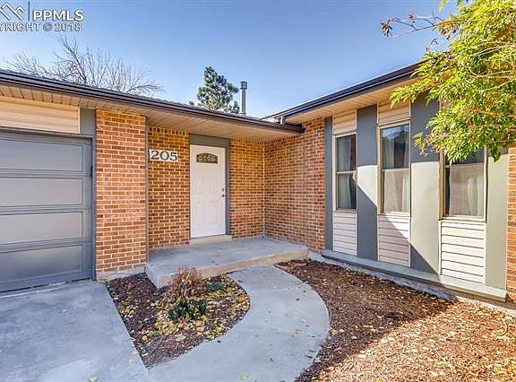 3rd image of 205 Dolomite Dr