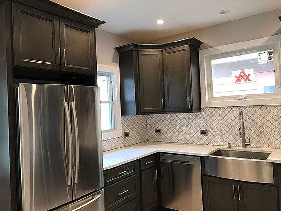 5th image of 4442 N Cicero Ave #1