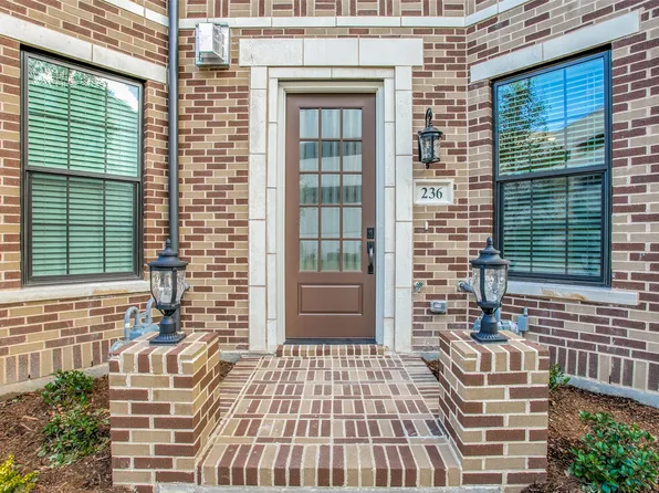 236 Crockett St, Roanoke, TX 76262