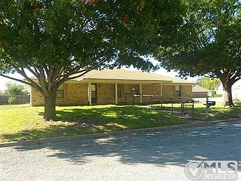 3rd image of 2207 N Village Dr