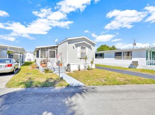 8701 SW 17th Ct, Davie, FL 33324