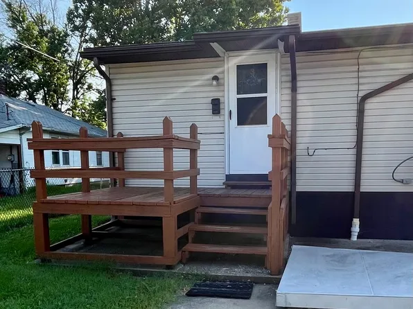 111 S Shamrock St., 111 S Shamrock St #3, East Alton, IL 62024