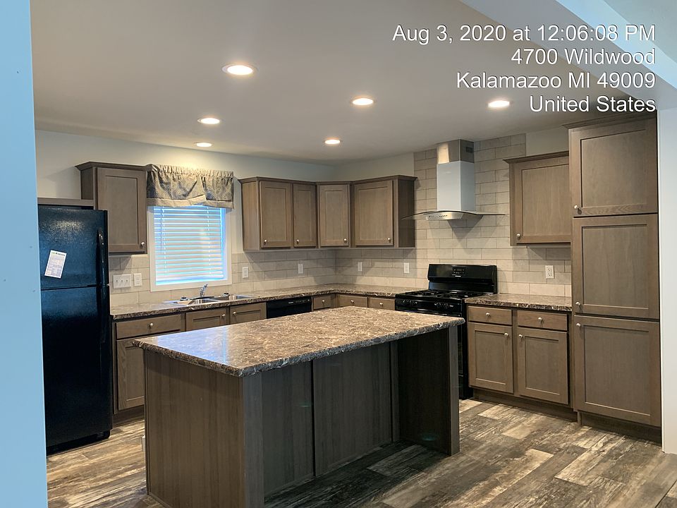 1st image of 4686 Wildwood Dr