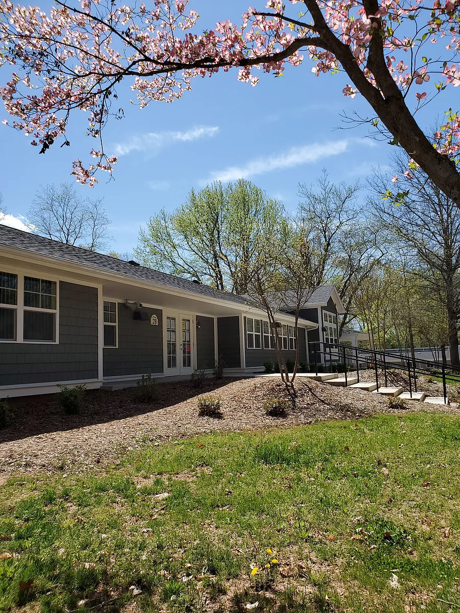 Building Photo - Ledgewood Village