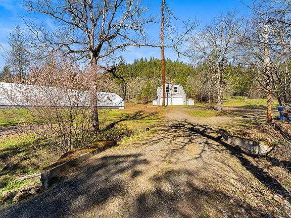5th image of 164 Busch Rd