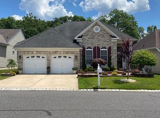 31 Bay Hill Rd, Jackson, NJ 08527