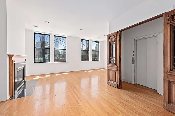 Rented by Compass | media 11