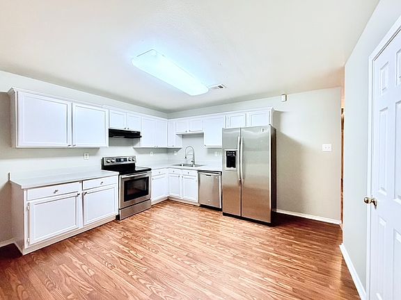 2nd image of 4344 Forest Point Dr