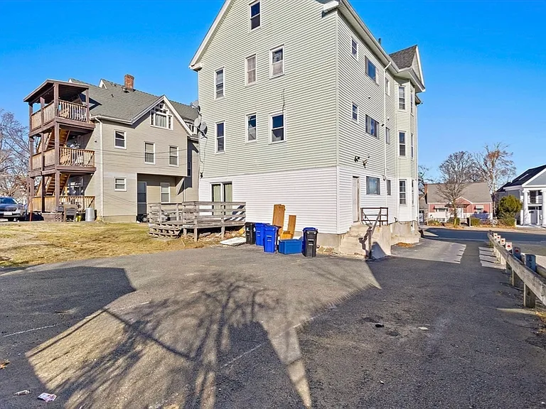 403 Ferry St #2 — Photo 15