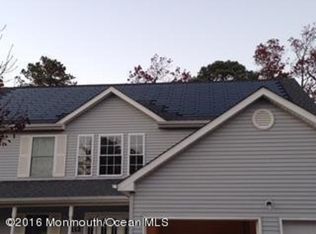 112 Seaspray Rd, Manahawkin, NJ 08050