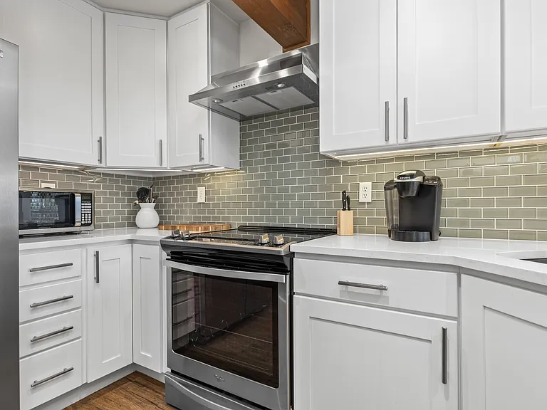 Main Level Kitchen