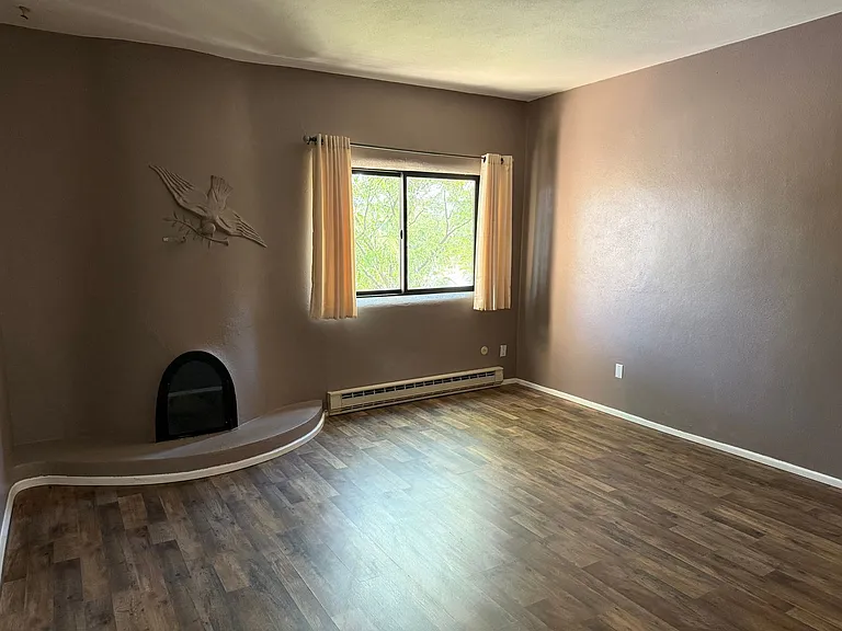 814 SE Cir NW — Photo 13