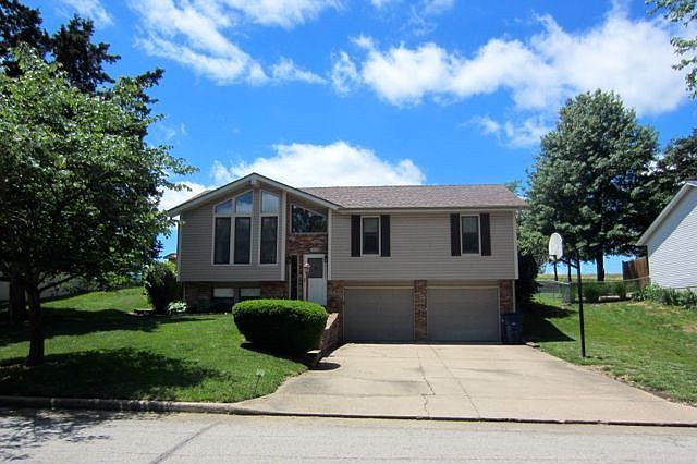 1st image of 208 Arden Dr