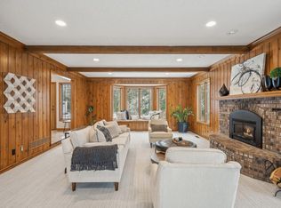 2490 Mayflower Ave, Minnetonka, MN 55305