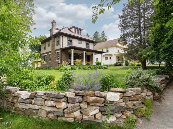 81 Northumberland Rd, Pittsfield, MA 01201