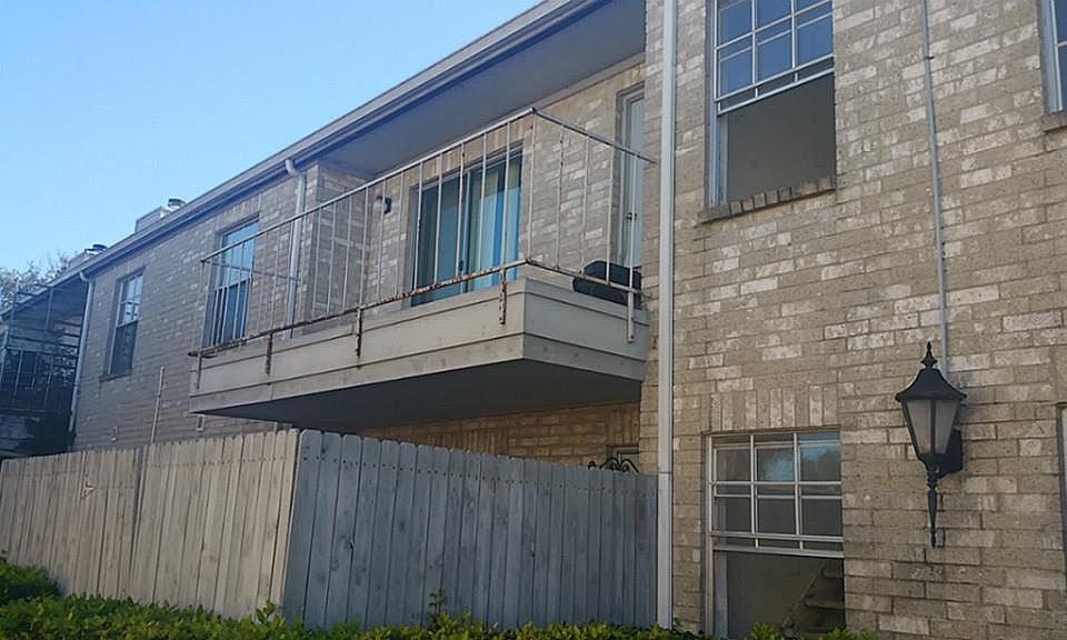 1st image of 7400 Bellerive Dr APT 710