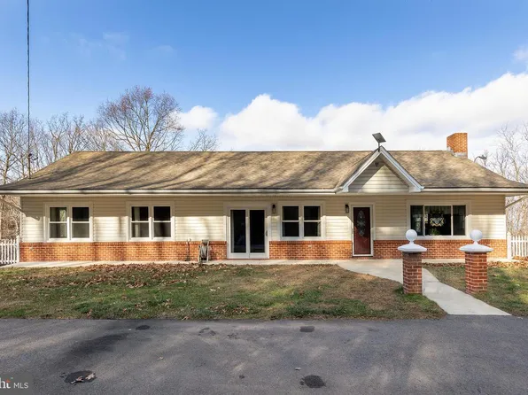 285 Dans Way, Romney, WV 26757