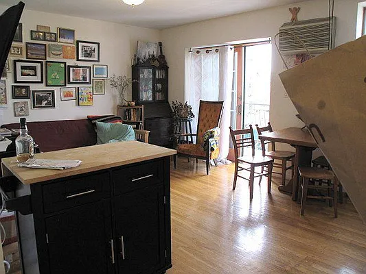 Rented by Roseann Lettieri Realty | media 22