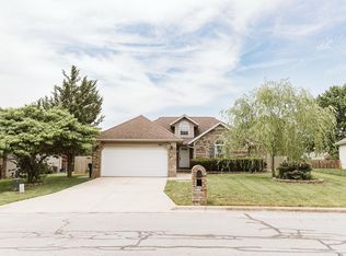 4817 N Kensington Dr, Ozark, MO 65721