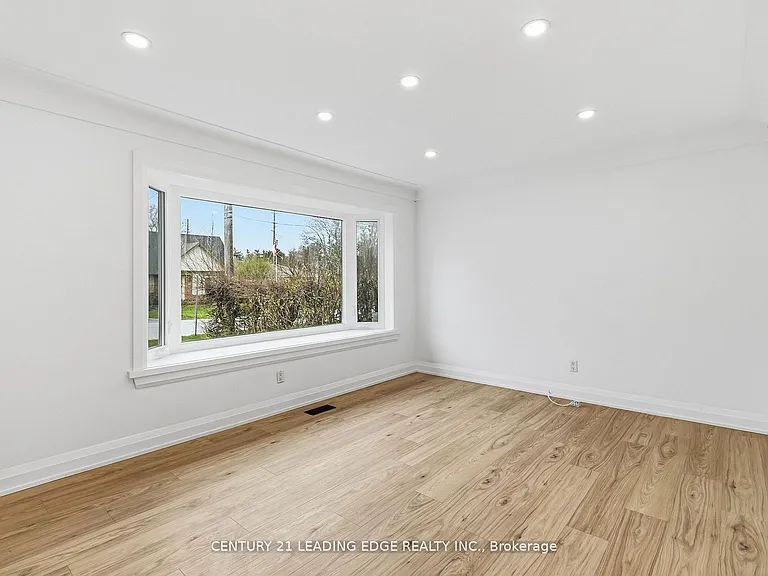 623 Wickens Ave — Photo 8
