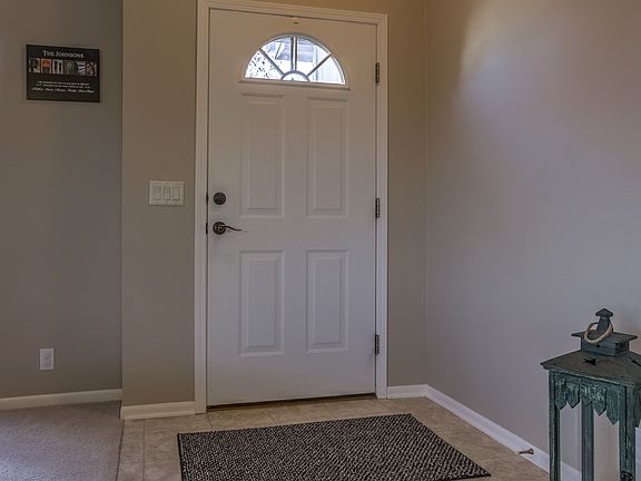 5th image of 17912 Karen Cir