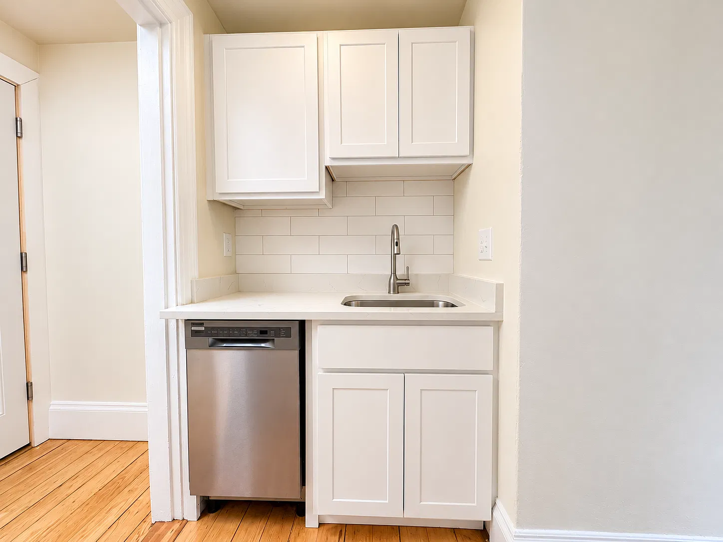 1 bed, 507 sqft, $1,975 — Photo 3