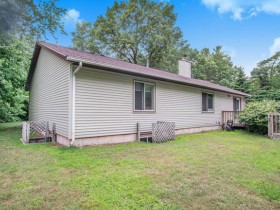 5th image of 14762 Indian Trails Dr