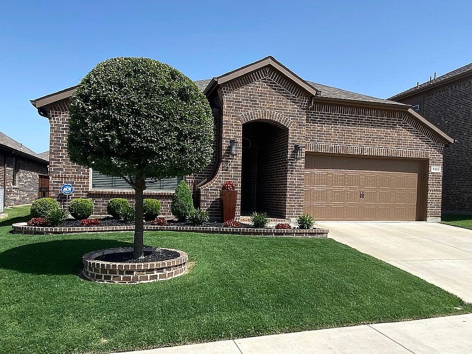 1st image of 9120 Silver Dollar Dr