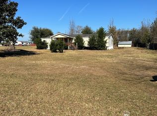 892 Reynolds Rd, Folkston, GA 31537