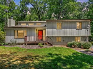 98 Wildwood Circle, Bloomingburg, NY 12721
