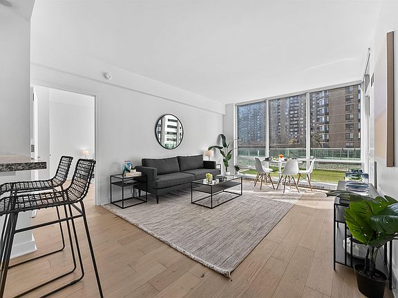 4th image of 20 Newport Pkwy #306S-JC
