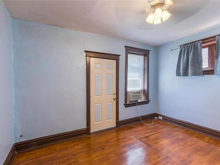 3300 Miami St — Photo 10