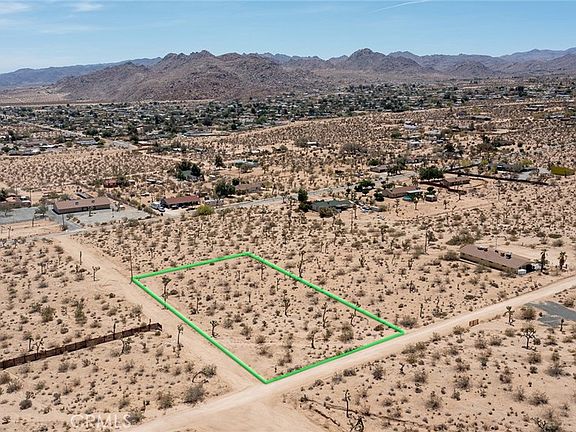 2nd image of 6563 Saddleback Rd