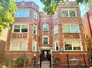 7831 S Kingston Ave APT 2, Chicago, IL 60649