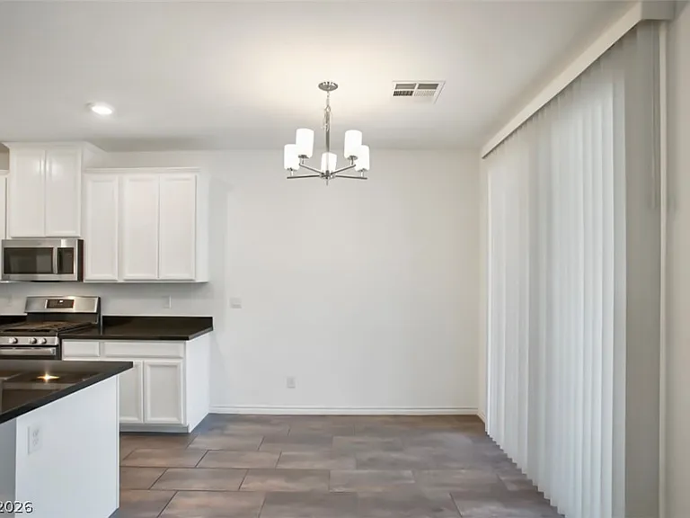 20 Barbara Ln #87 — Photo 9