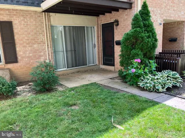 236 Old Forge Xing, Devon, PA 19333