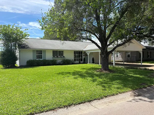 106 Lee Ave, Vidalia, LA 71373