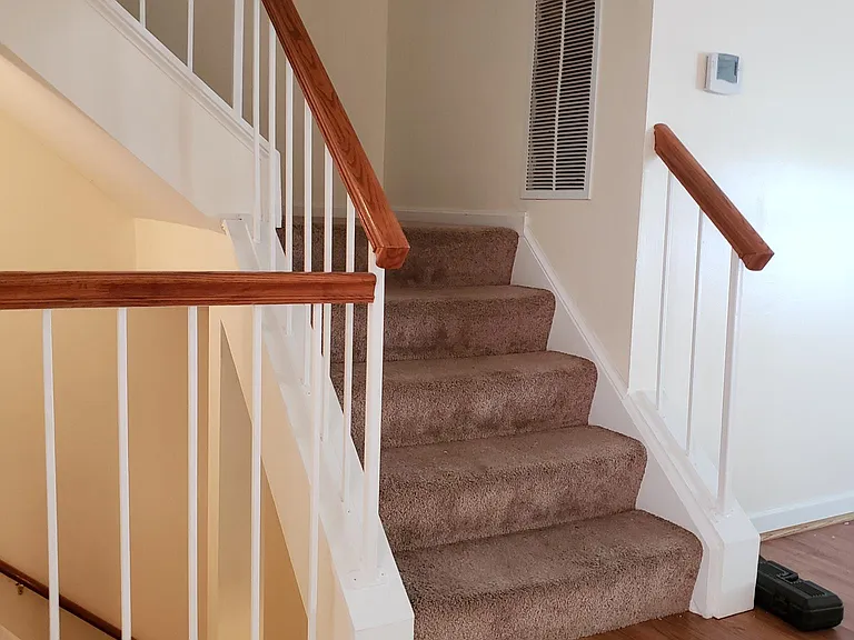 104 Batley Ct — Photo 2
