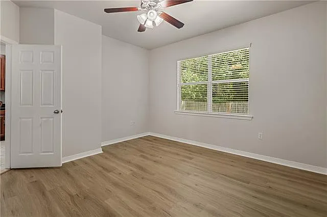 2084 Dundee Loop N — Photo 13
