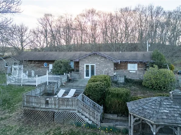 331 Martin Rd S, Darlington, PA 16115