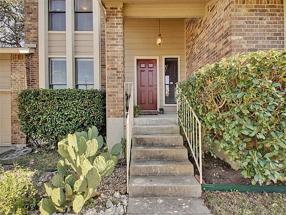 4th image of 11713 Barchetta Dr