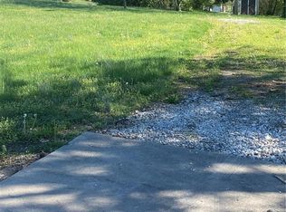 4150 S Shore Dr, Catawissa, MO 63015