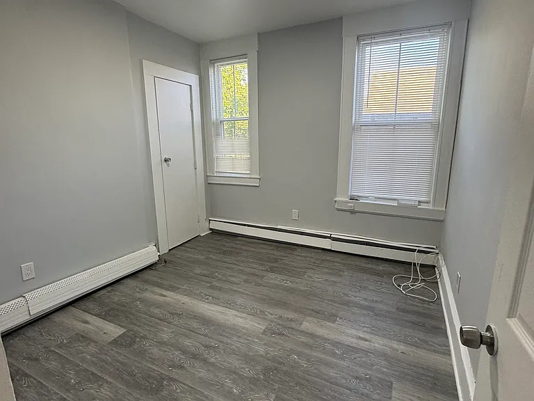 29 White St #3 — Photo 7