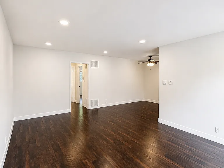 7731 Romaine St #2 — Photo 12