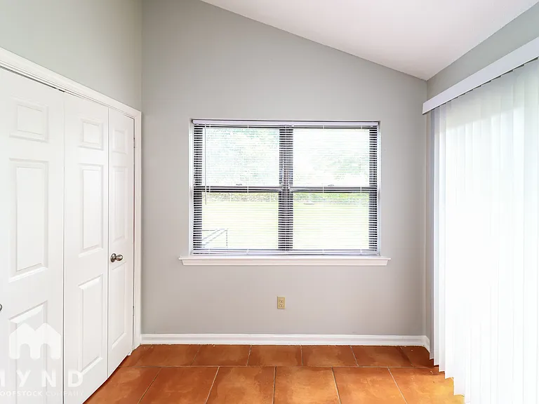 2696 Dromedary Dr — Photo 12
