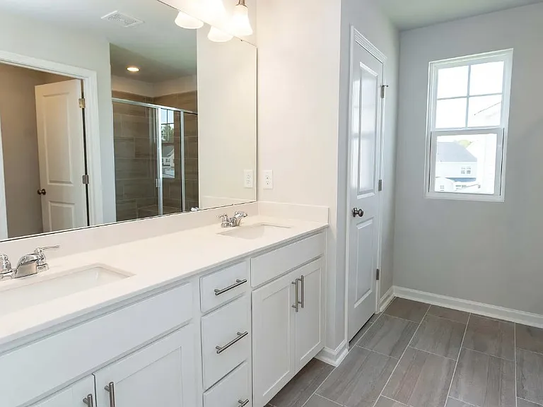2244 Cape May Ln — Photo 11