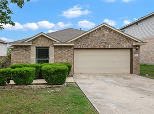 382 Bloomsbury Dr, Kyle, TX 78640