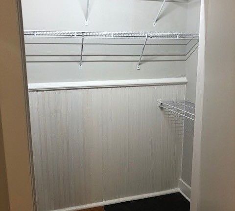 4th image of 20 E Broad St APT 207