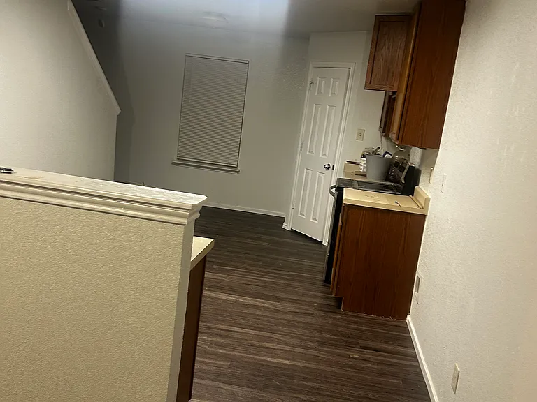 8814 Mission Top — Photo 6