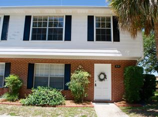 215 Kettering Ct, Orange Park, FL 32073